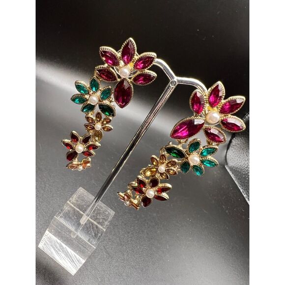 Poinsettia Long Earrings - Picture 2 of 5
